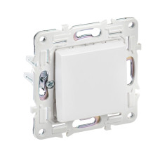 Выключатель 1-клавишный 10А SK-V01W арктический белый IEK Skandy (SK-V10-0-10-K01) Выключатель 1-клавишный 10А SK-V01W арктический белый IEK Skandy (SK-V10-0-10-K01)