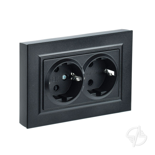 Розетка 2-я с заземлением без з. шторок 16А в сборе РС12-3-БрЧ черный IEK BRITE (BR-R21-16-K02-F)