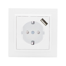 Розетка 1-местная СП с/з Минск 16А белая с защ, штор, с USB 1А EKF (ERR16-028-100-USB) Розетка 1-местная СП с/з Минск 16А белая с защ, штор, с USB 1А EKF (ERR16-028-100-USB)