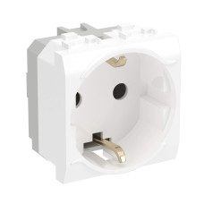 BRAVA Розетка 2 модуля с заземлением со шторками белая DKC/Brava (76482B)